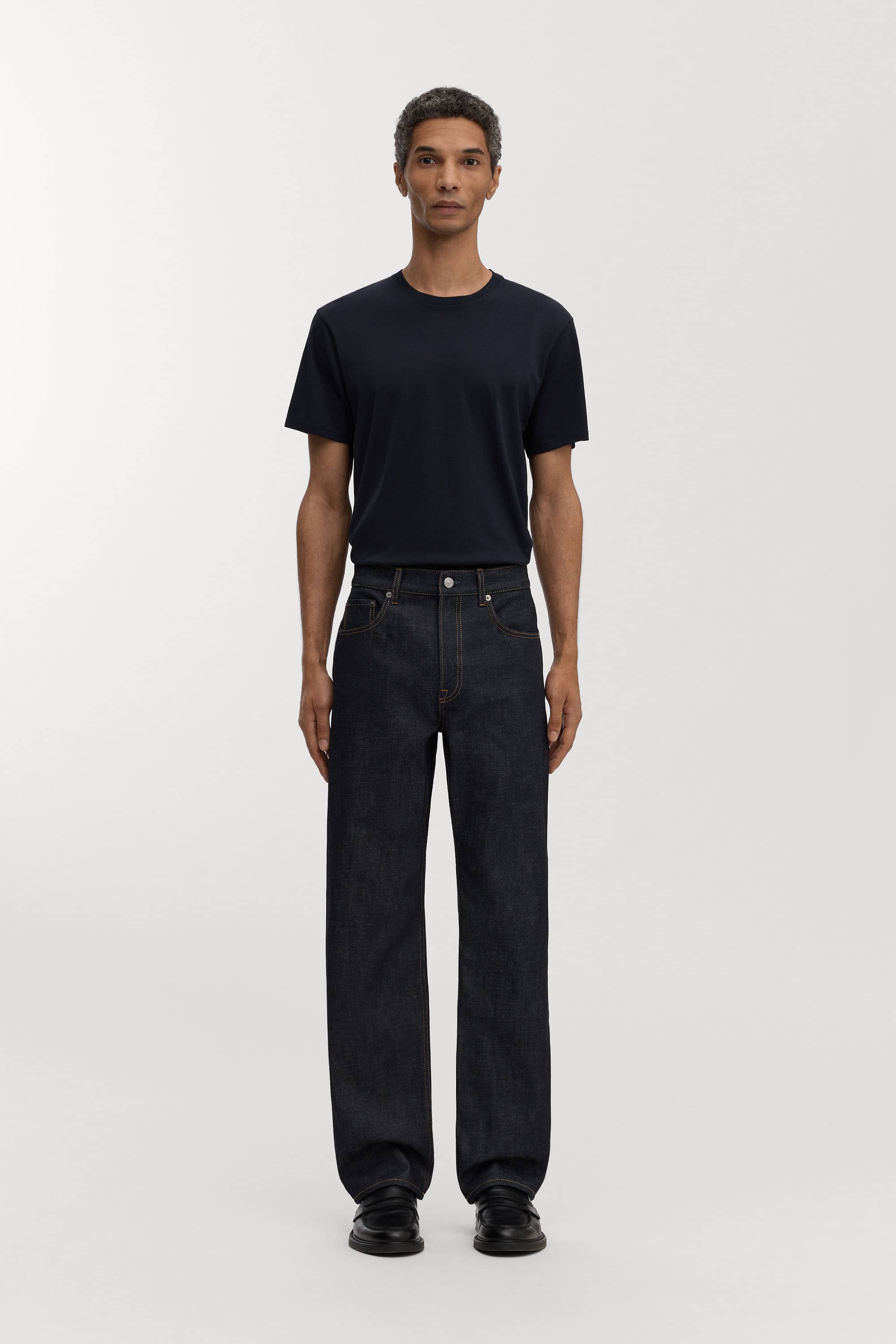 The Loose Jeans