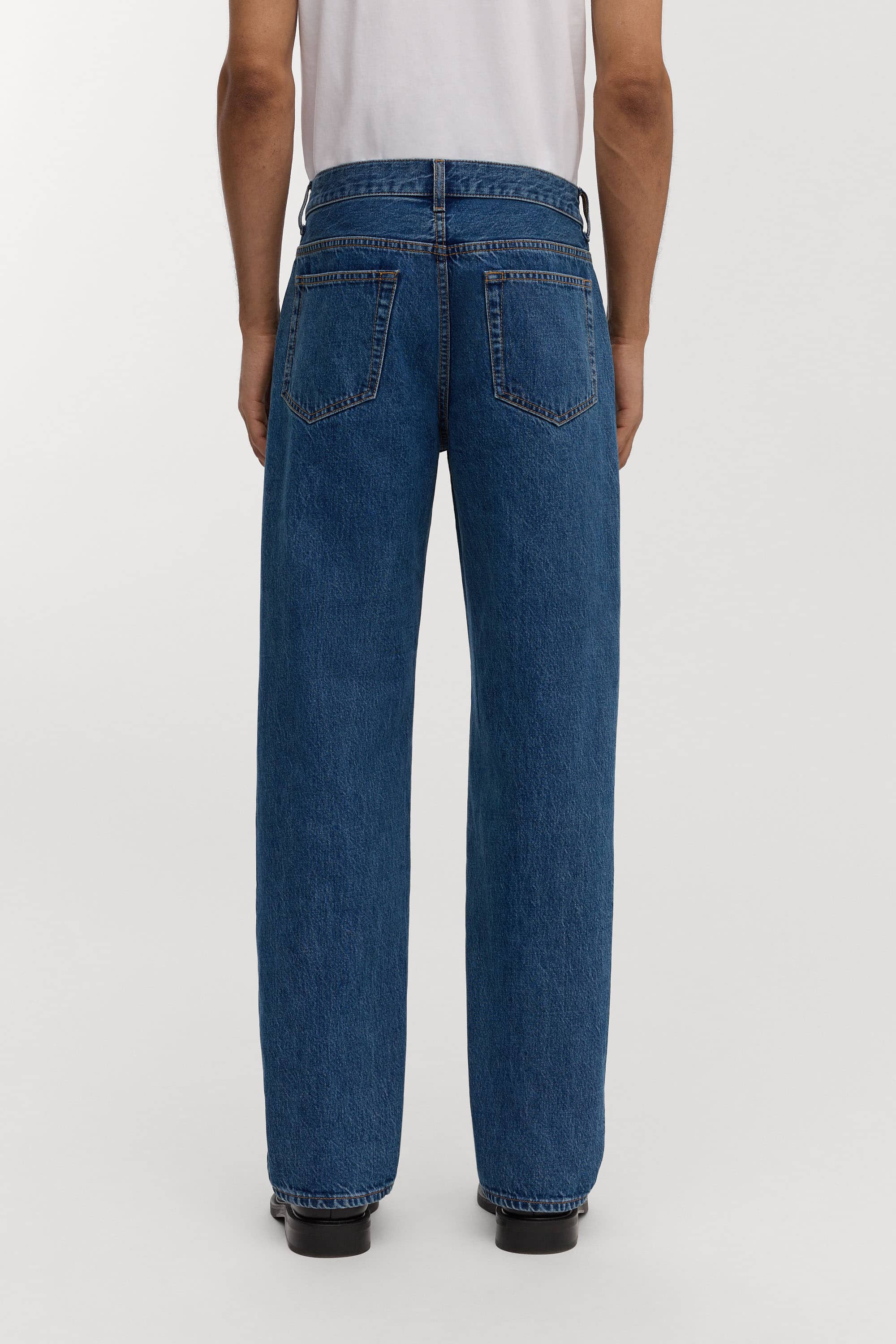 Image number 4 of The Loose Jeans