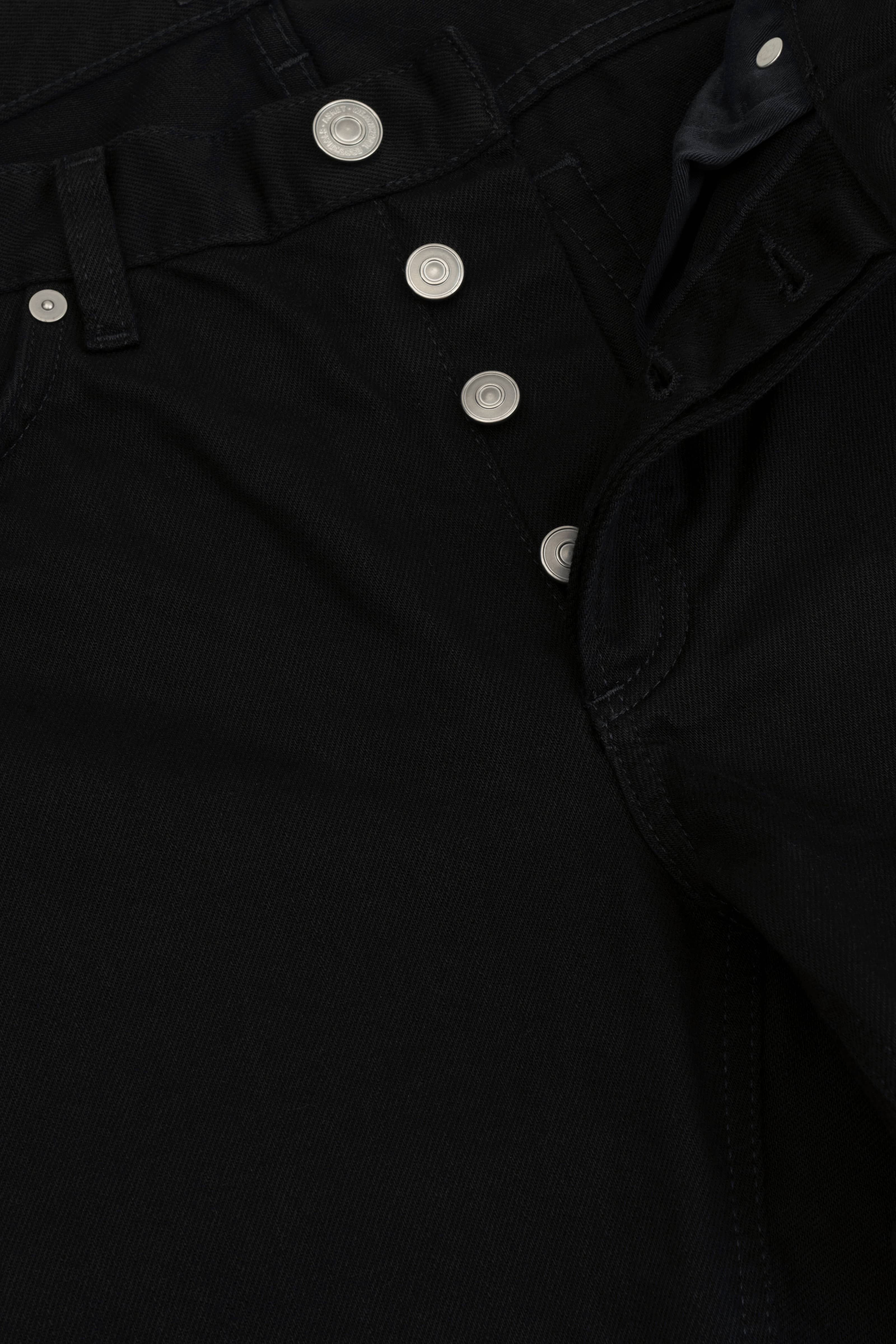 Image number 8 of The Black Denim Jeans v1.0 - Archive