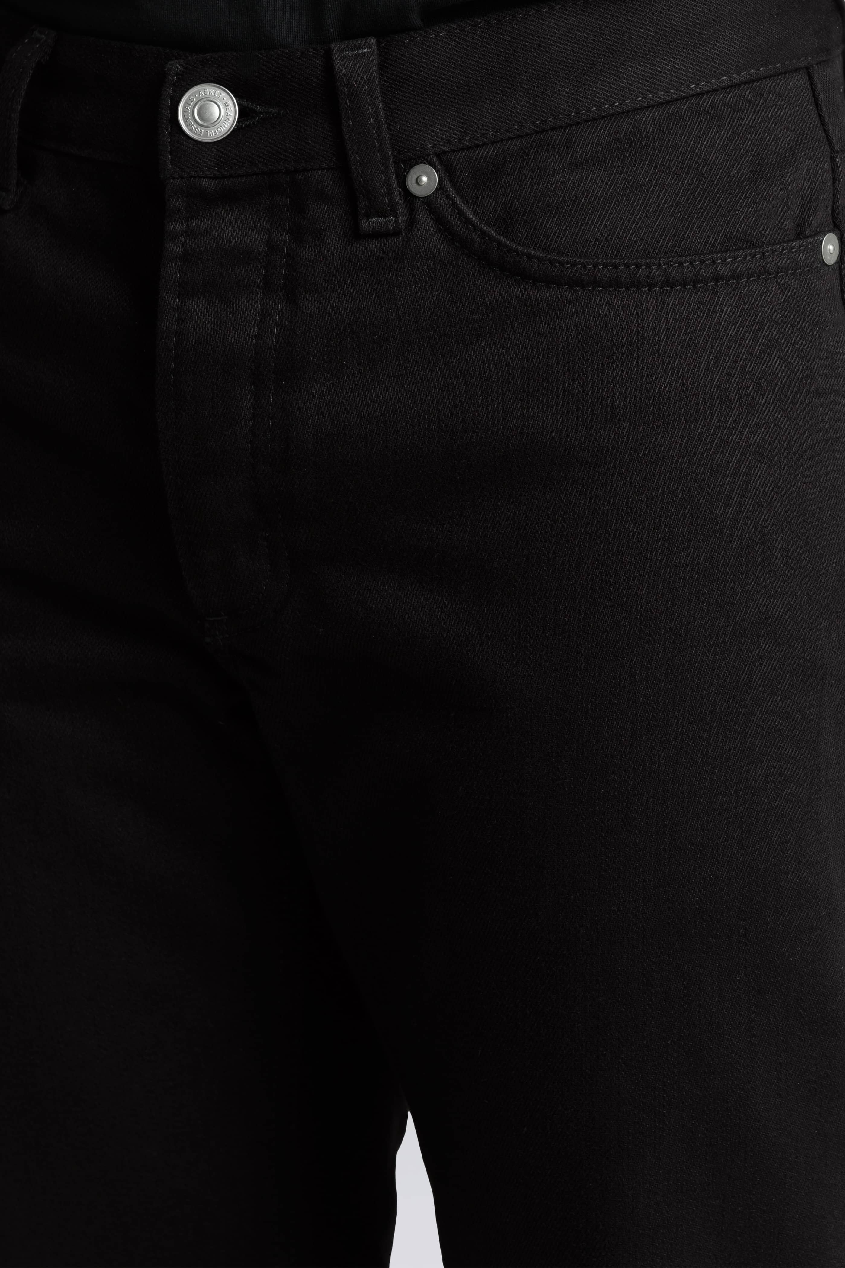 Image number 6 of The Black Denim Jeans v1.0 - Archive