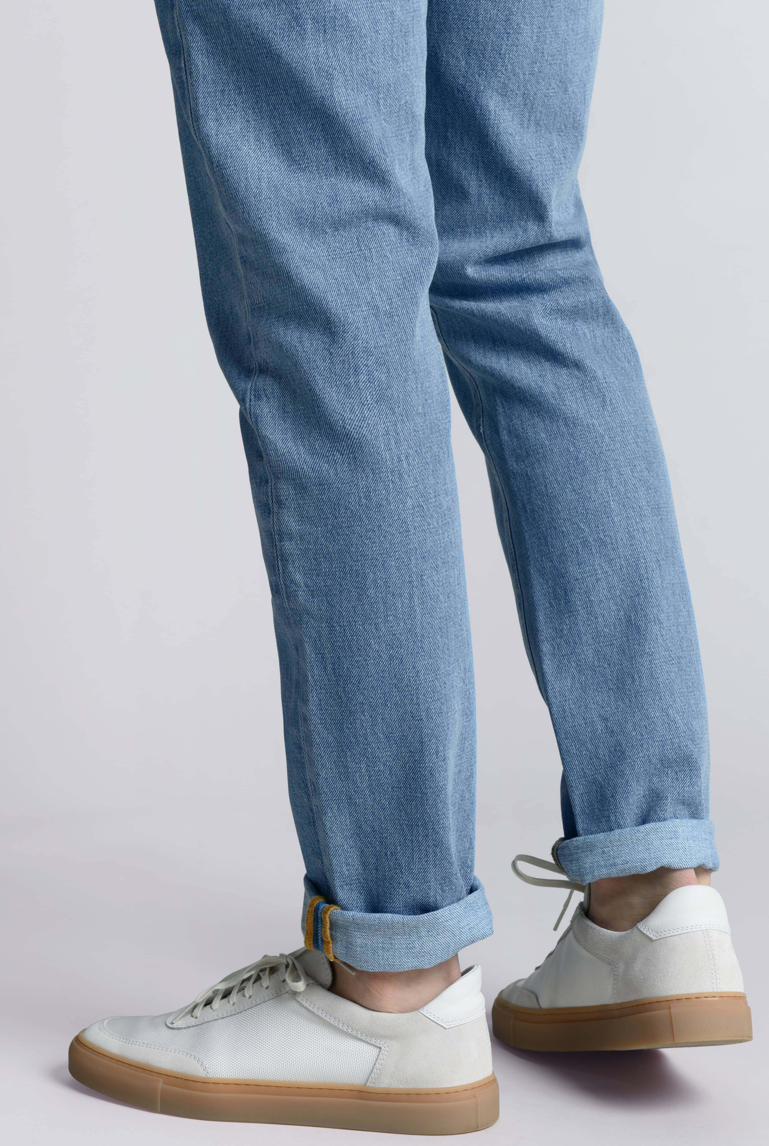 Image number 7 of The Washed Denim Jeans v1.0 - Archive