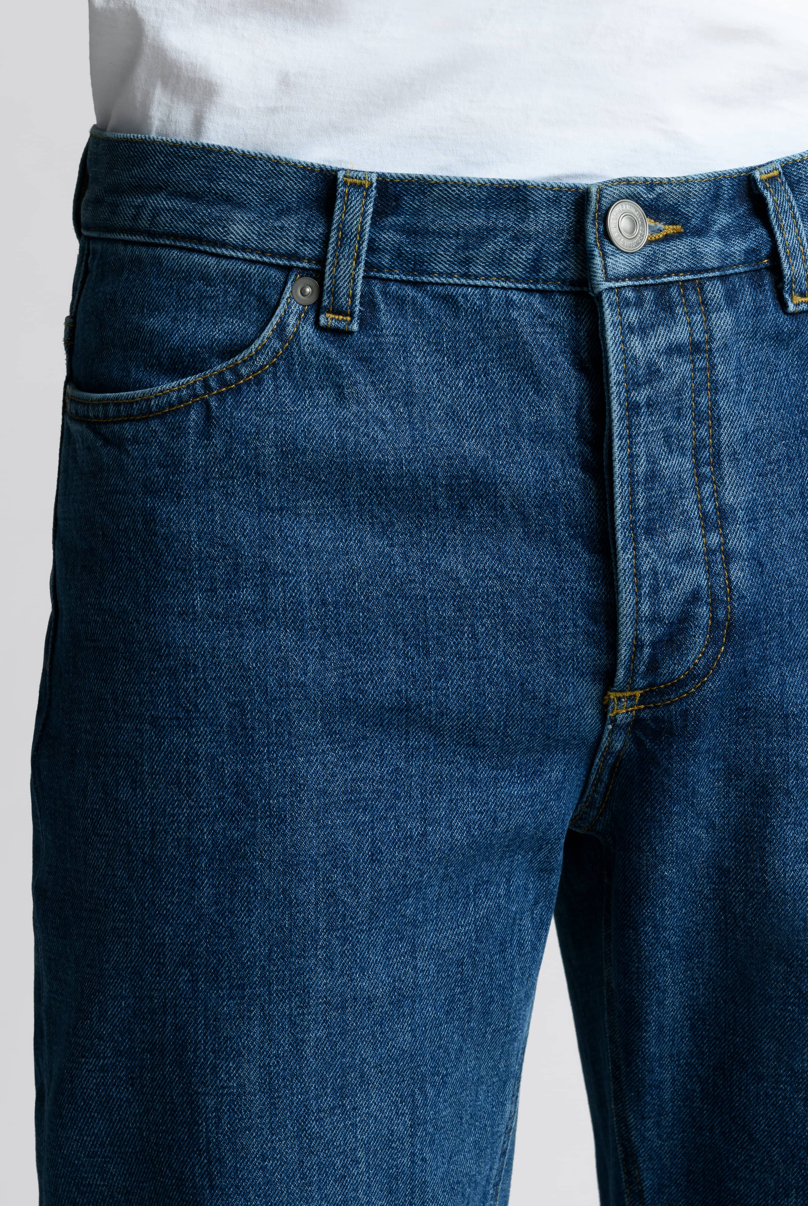 Image number 5 of The Washed Denim Jeans v1.0 - Archive