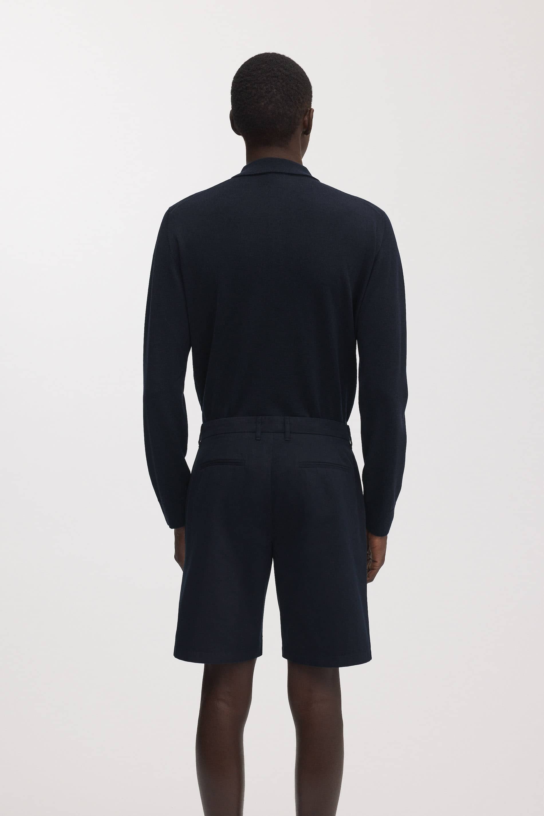 Image number 4 of The Shorts