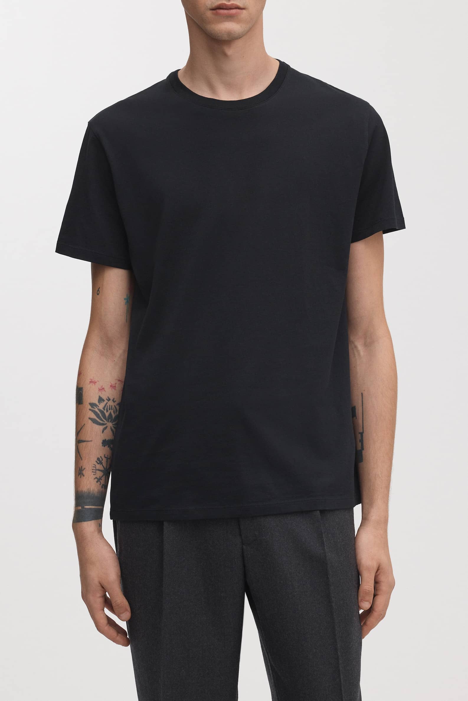 Image number 3 of The Lightweight T-Shirt v2.0 - Archive