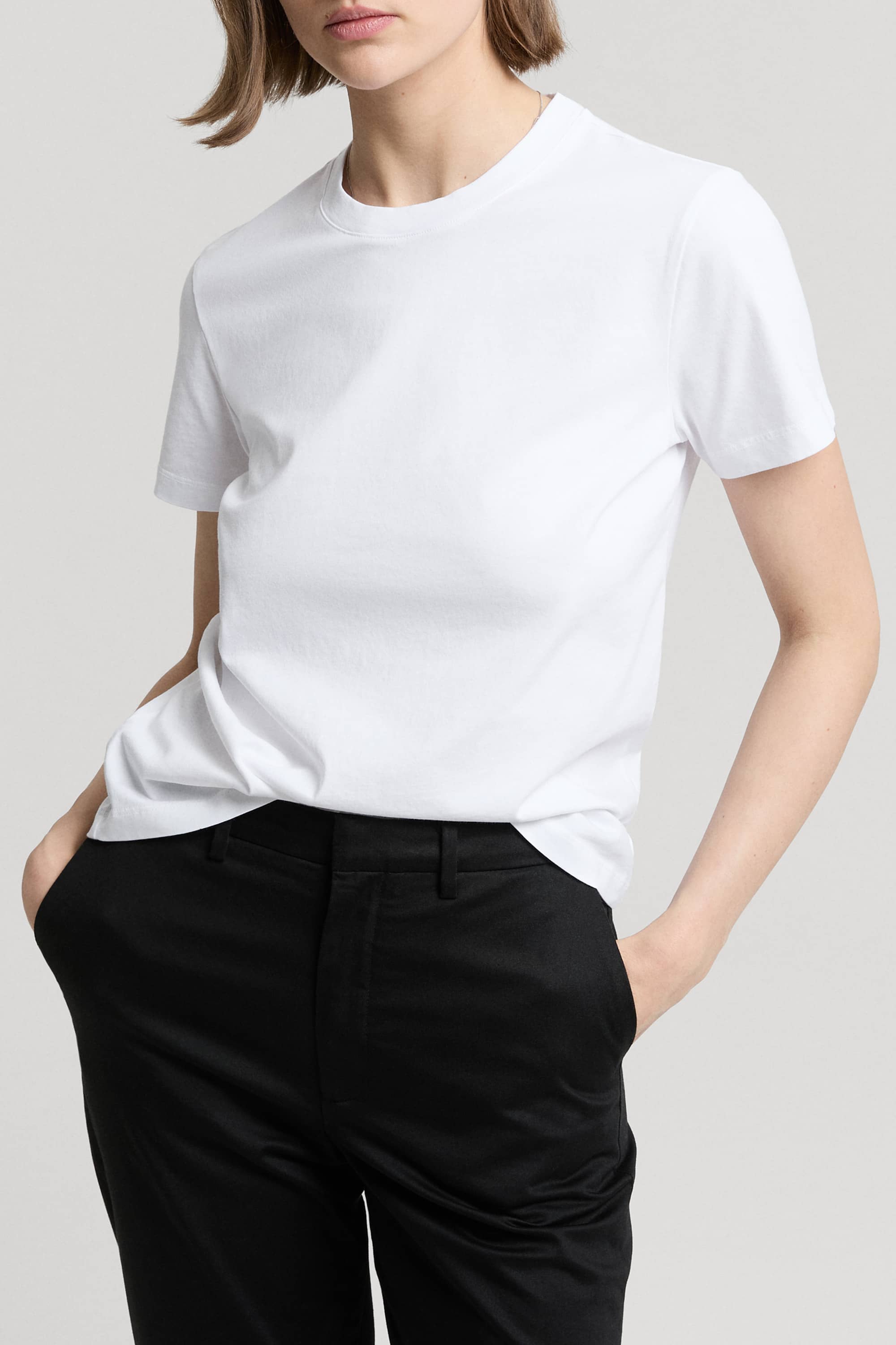Image number 2 of The T-shirt v1.1 - Archive