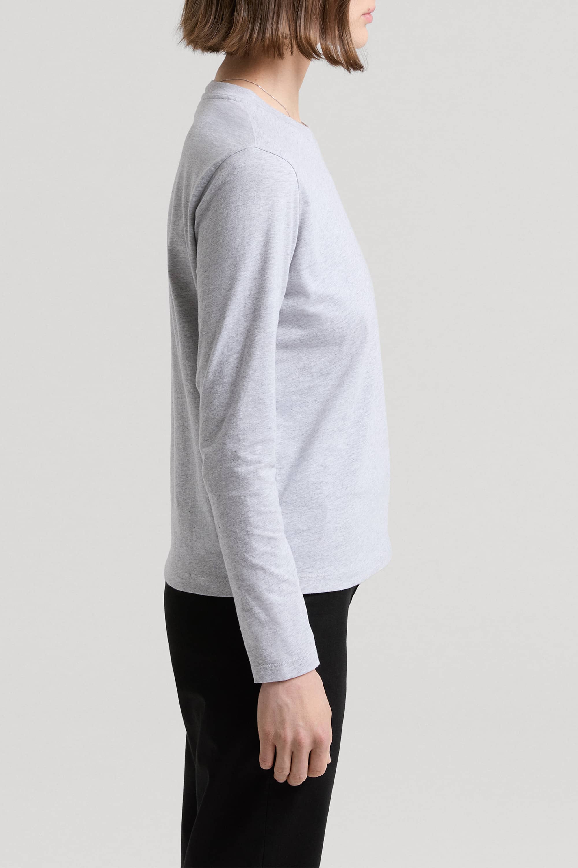 Image number 3 of The Long Sleeve T-Shirt v2.0 - Archive