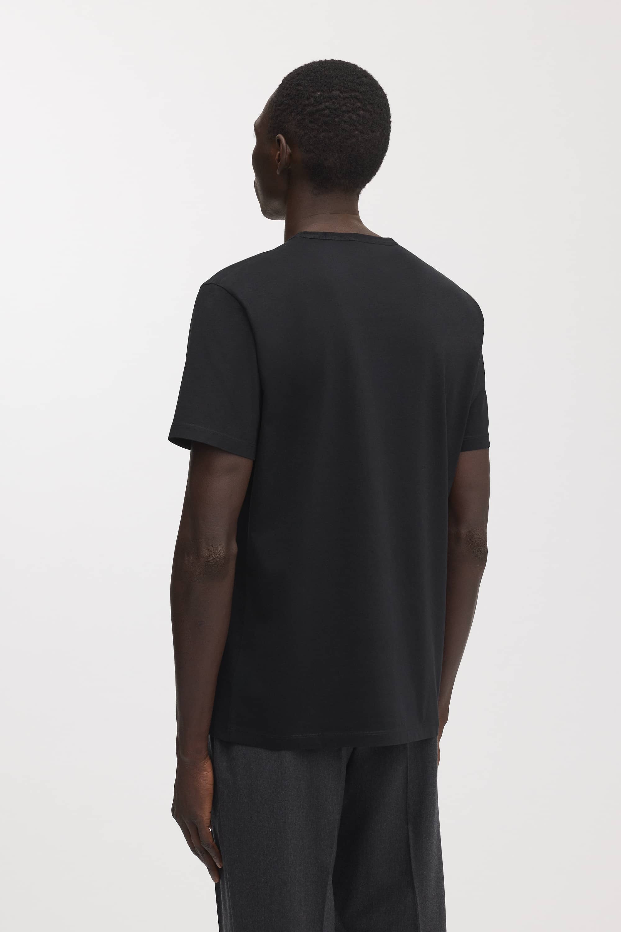 Image number 4 of The T-Shirt