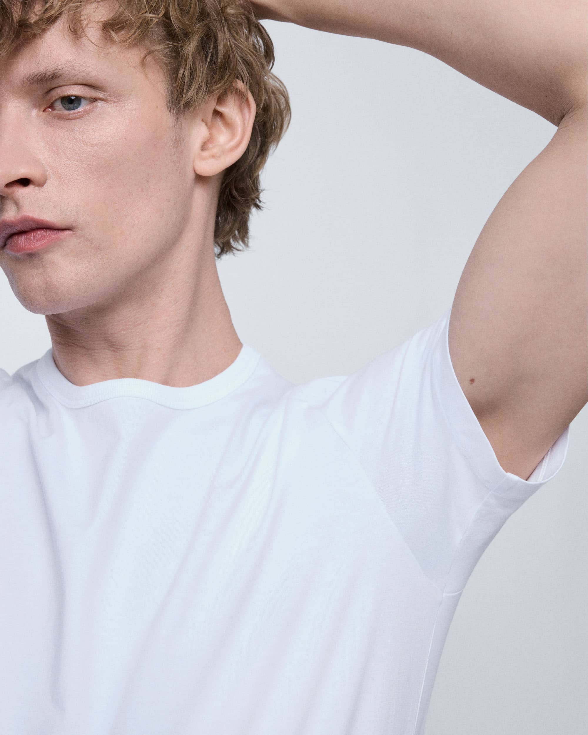 Image number 7 of The T-Shirt