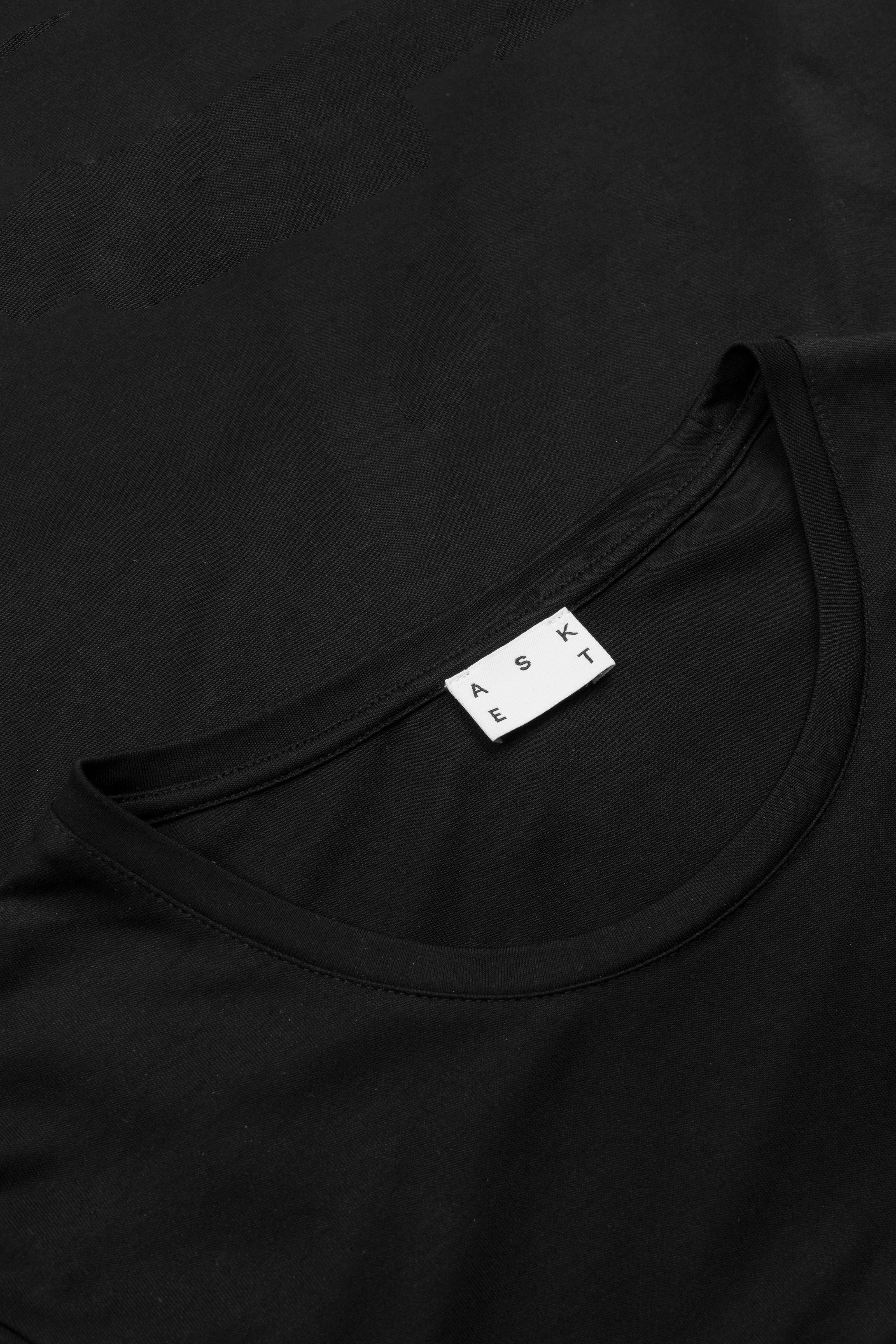 Image number 7 of The Lyocell T-Shirt v1.0 - Archive