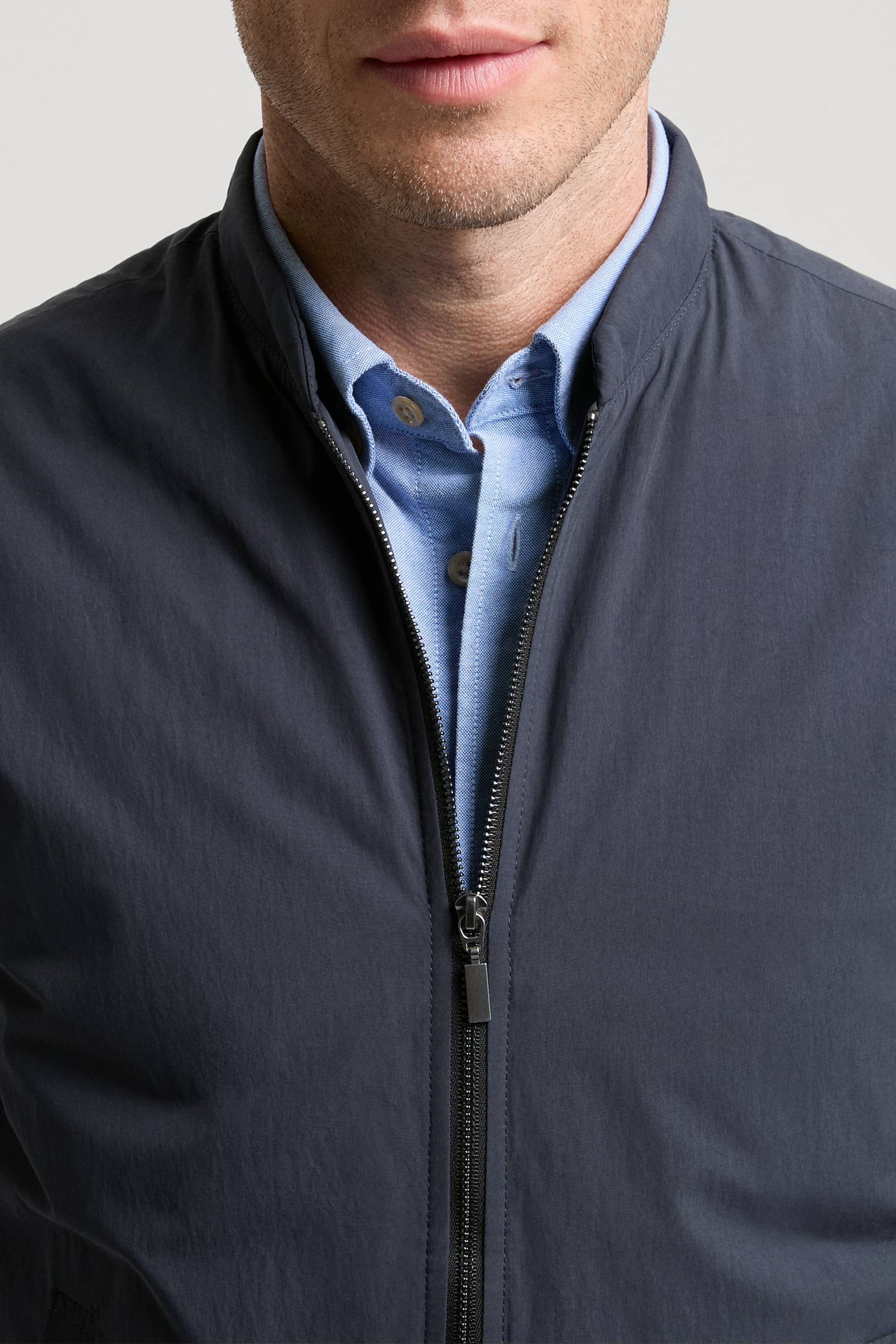 Image number 4 of The Zip Vest v2.0 - Archive