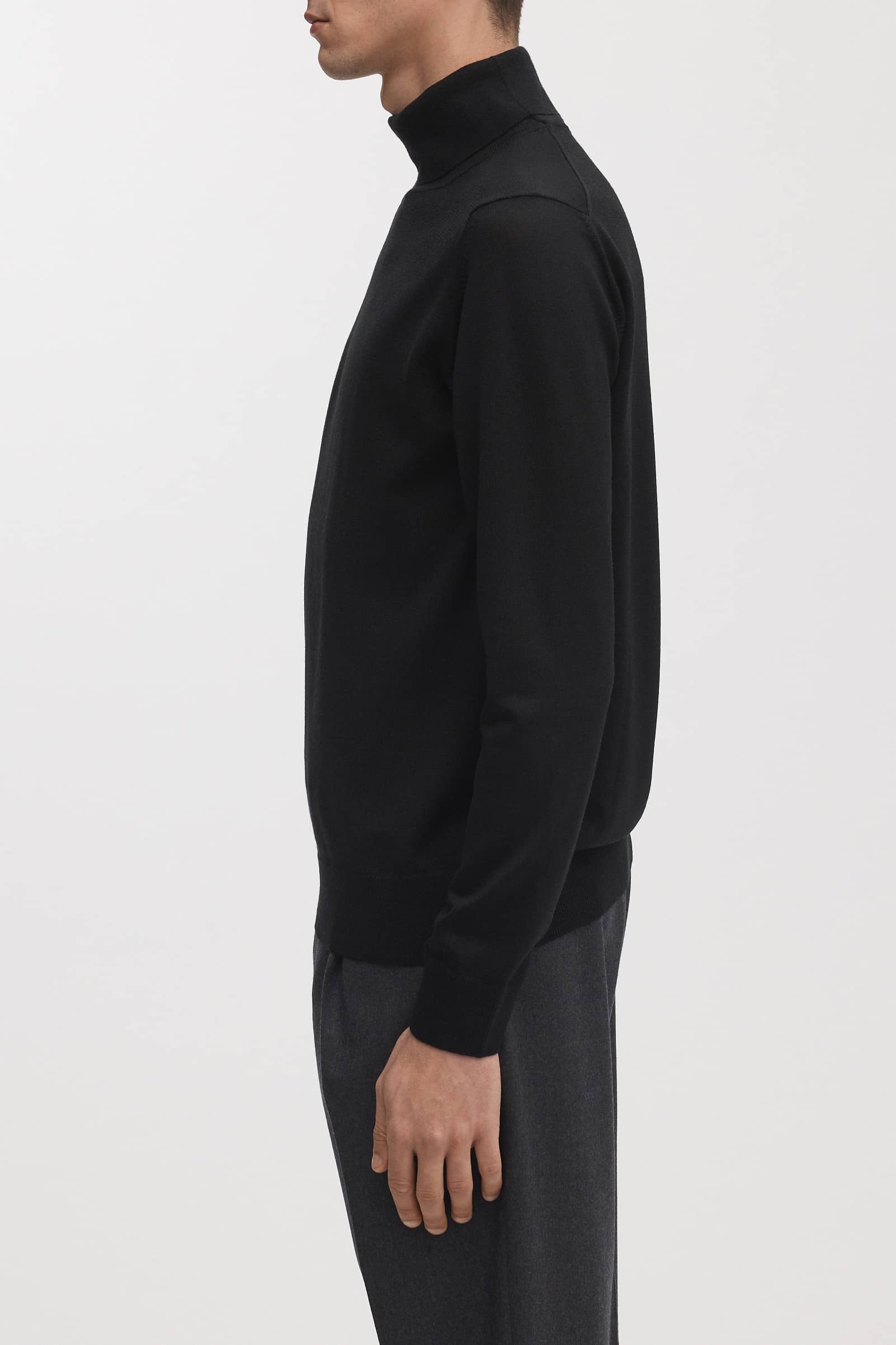 Image number 3 of The Merino Roll Neck v1.2 - Archive