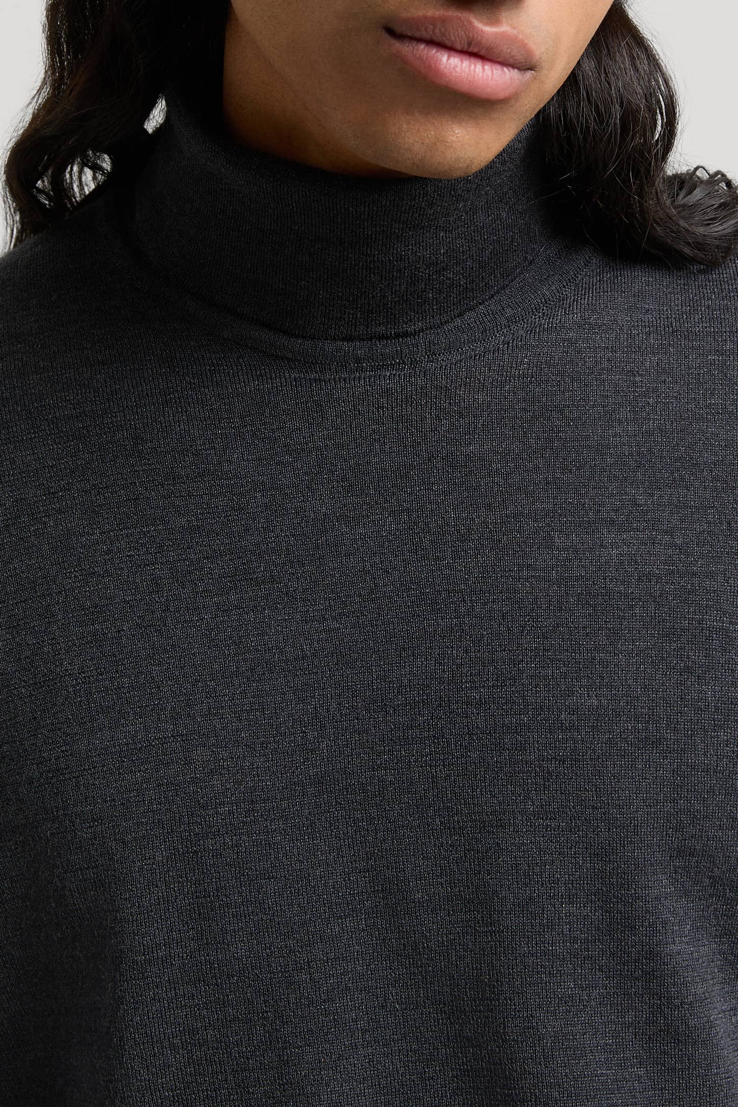 Image number 5 of The Merino Roll Neck v1.2 - Archive