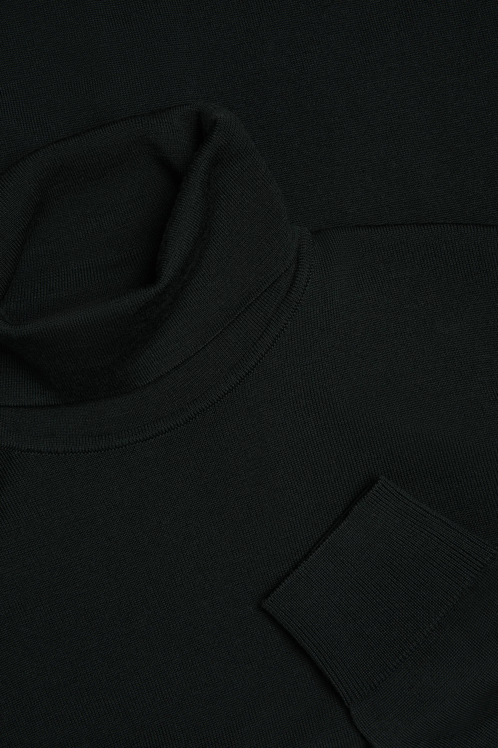 Image number 6 of The Merino Roll Neck v1.2 - Archive