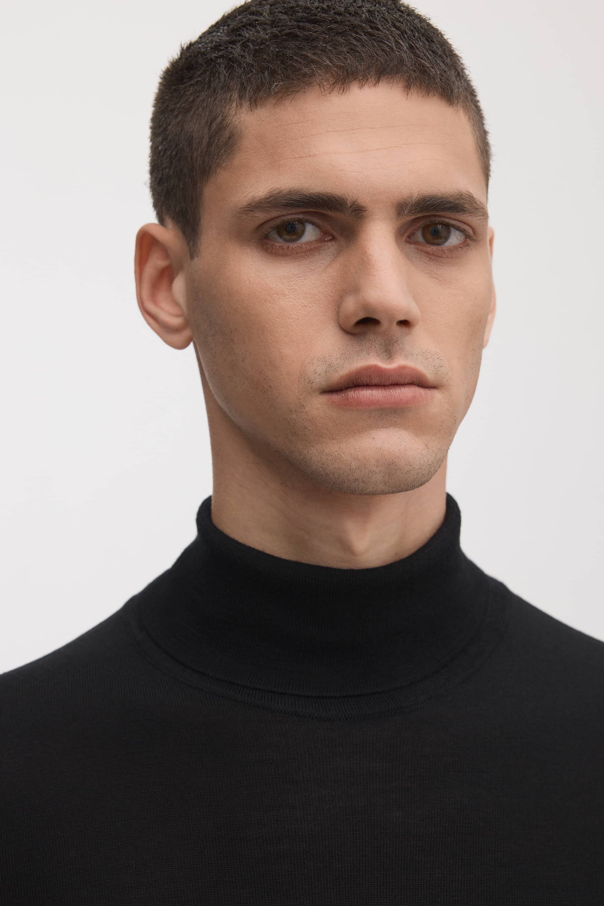 Image number 5 of The Merino Roll Neck