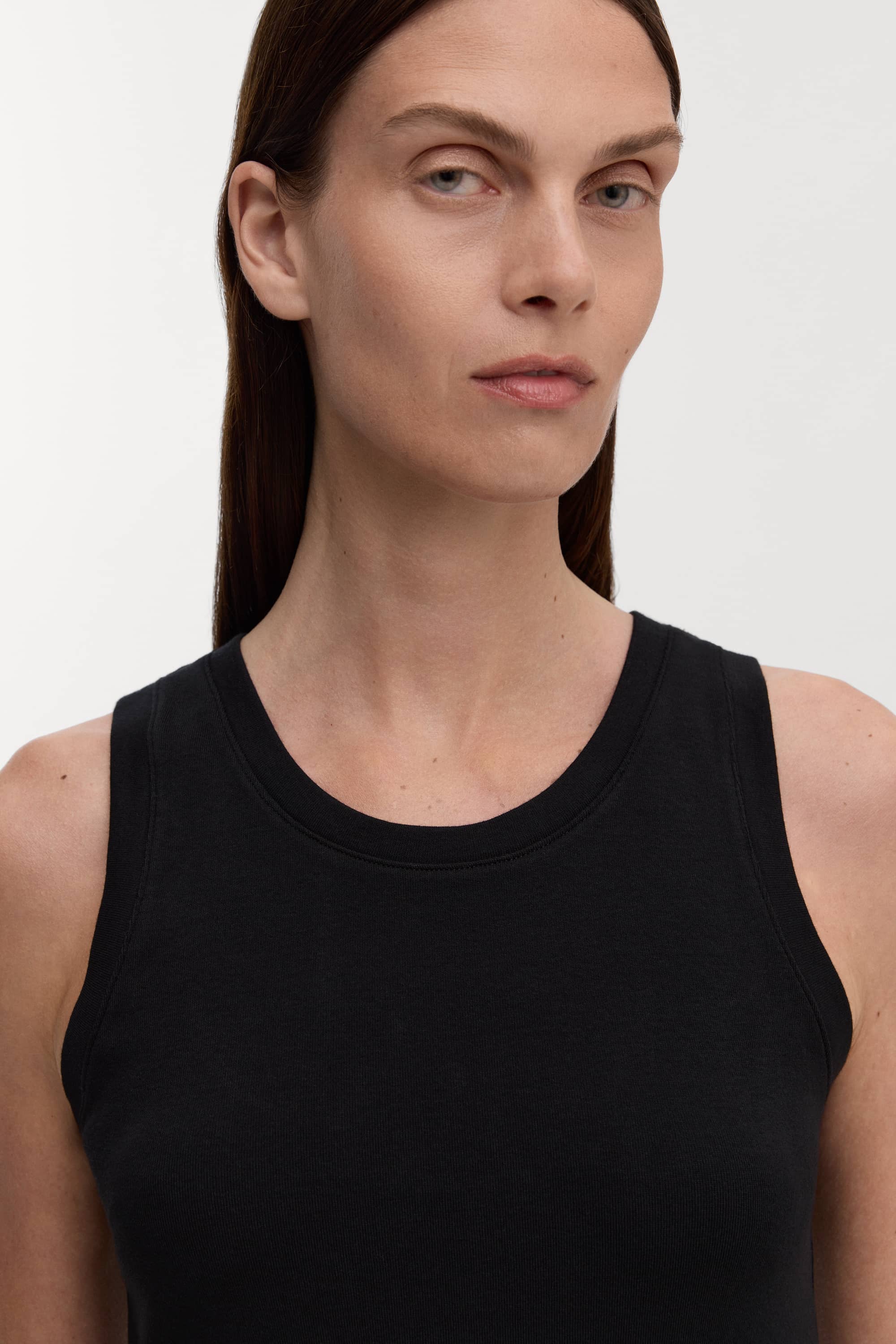 Image number 5 of The Tank Top