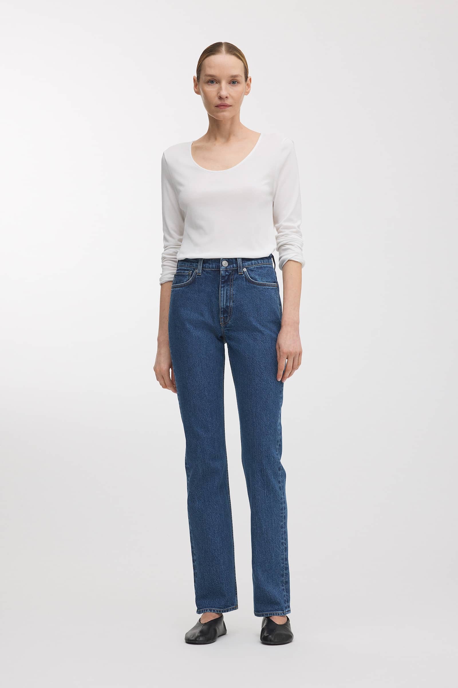 Image number 9 of The Slim Jeans