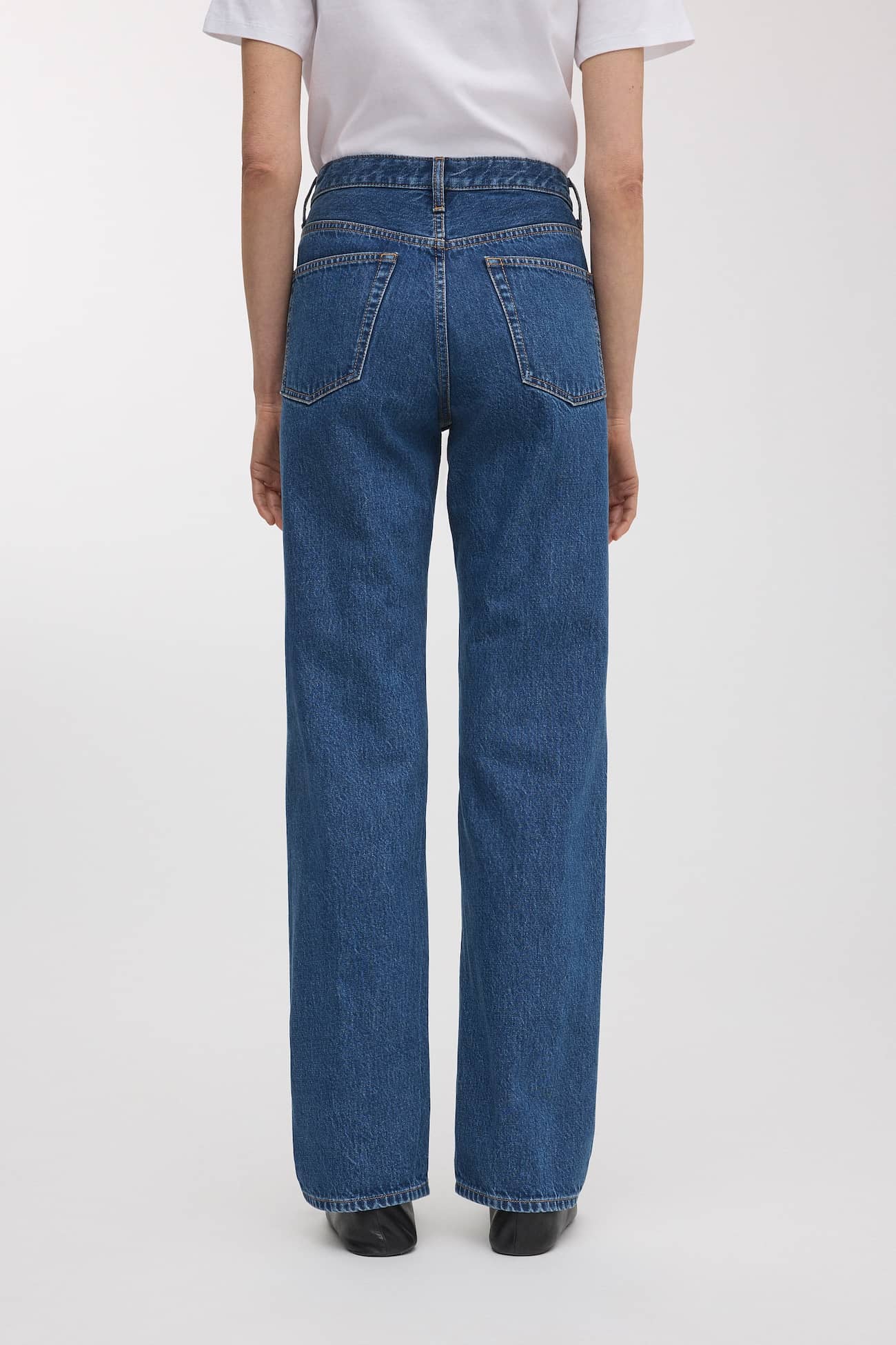 Image number 4 of The Regular Jeans
