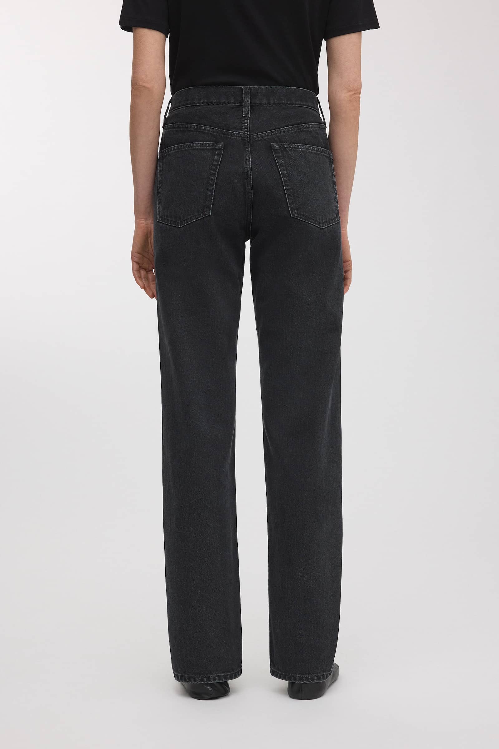 Image number 4 of The Regular Jeans