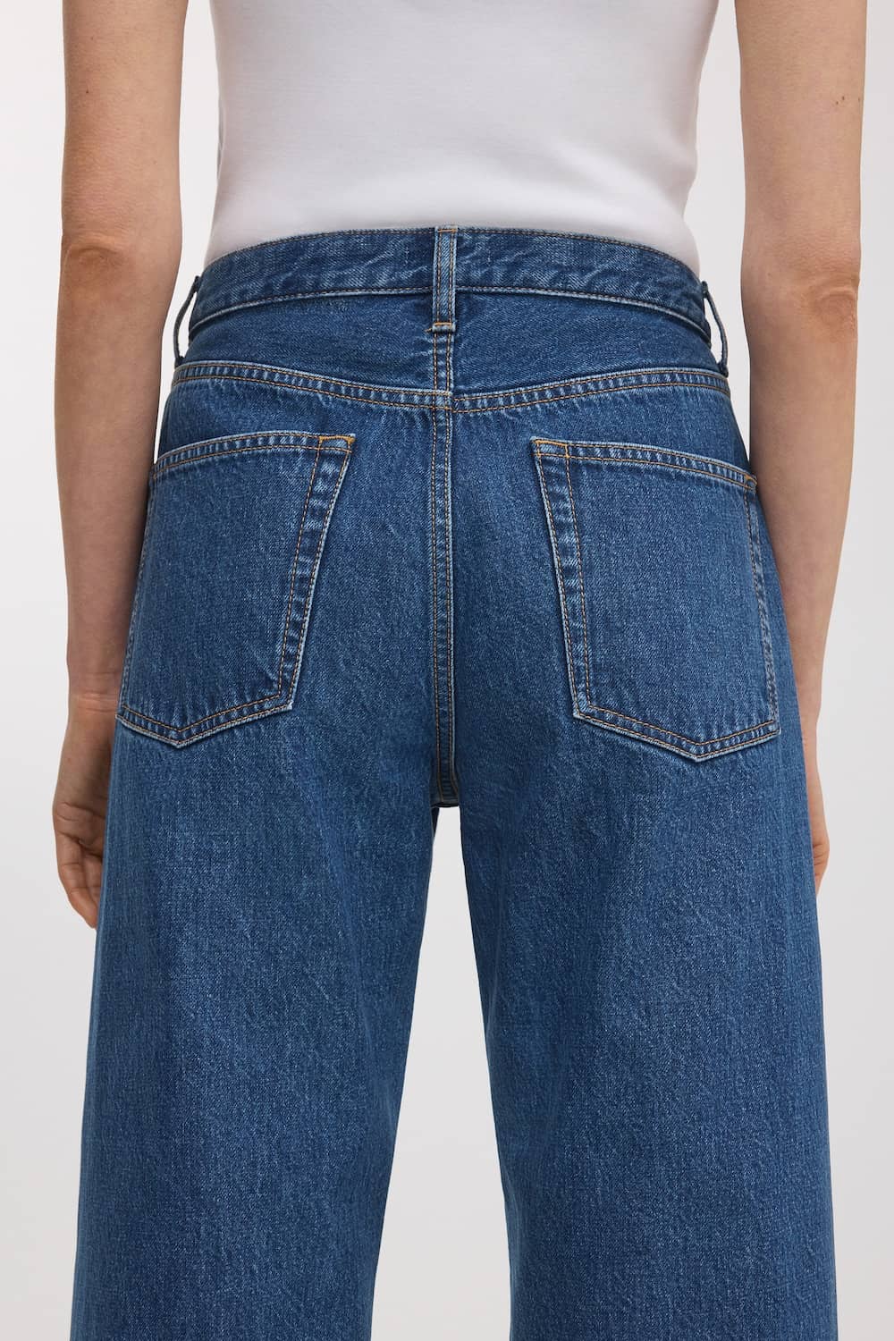 Image number 6 of The Loose Jeans
