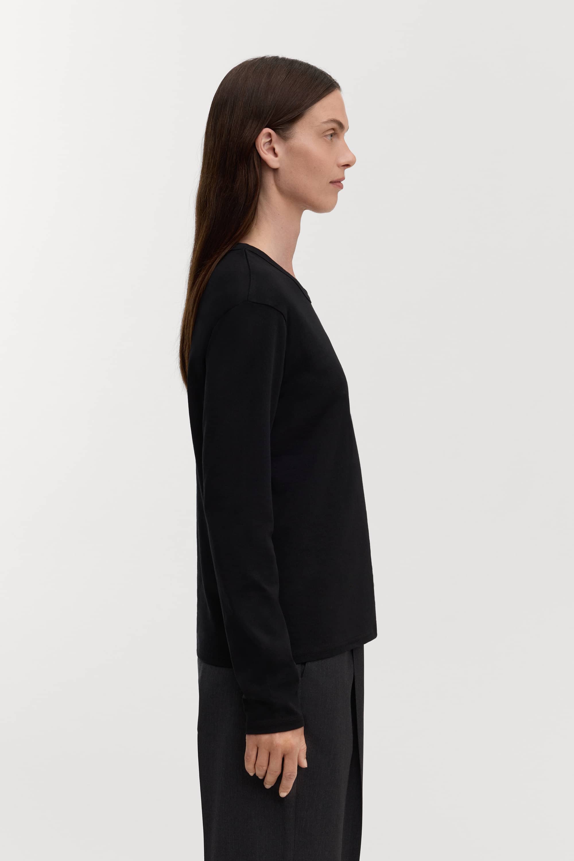 Image number 3 of The Long Sleeve T-Shirt