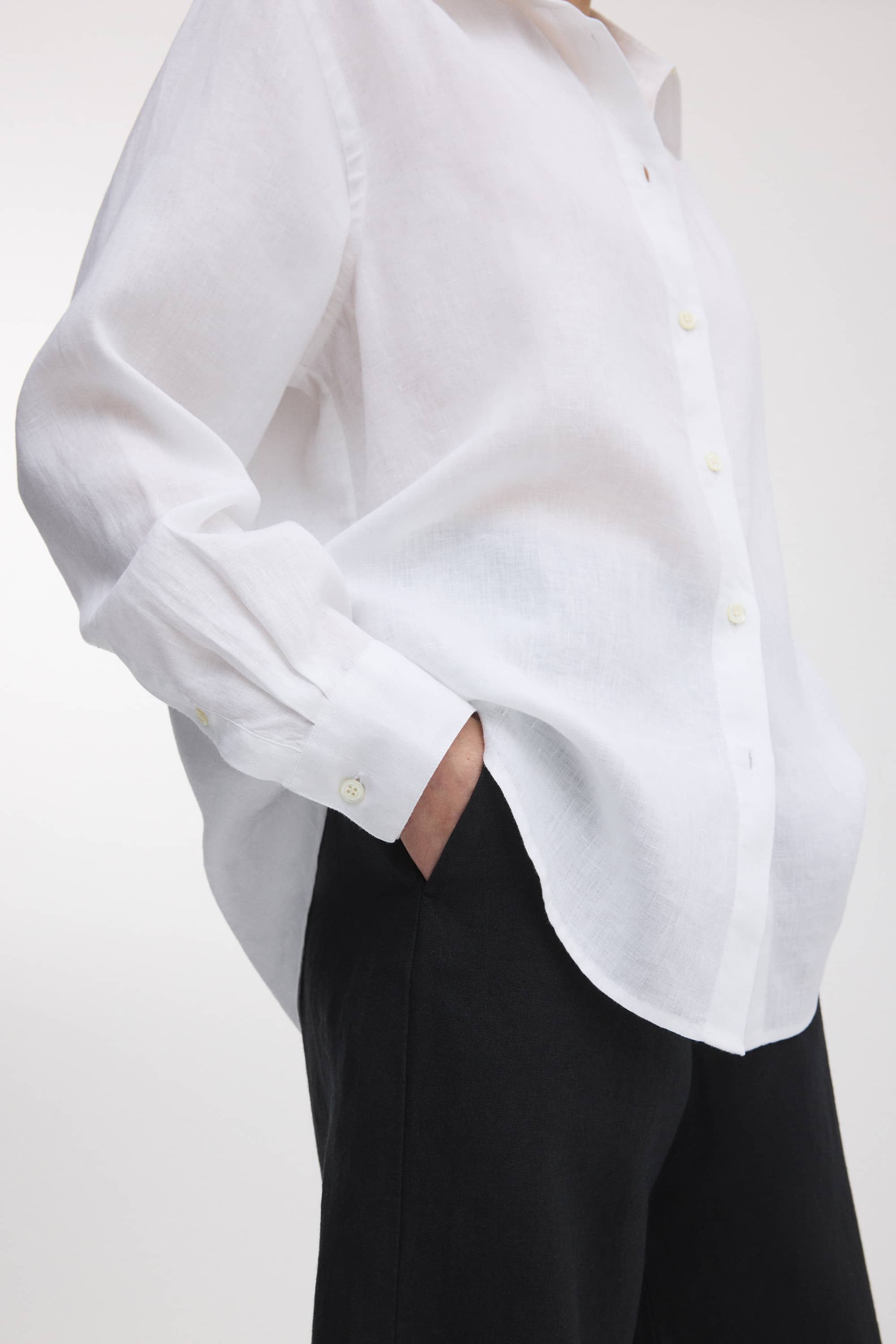 Image number 5 of The Linen Shirt
