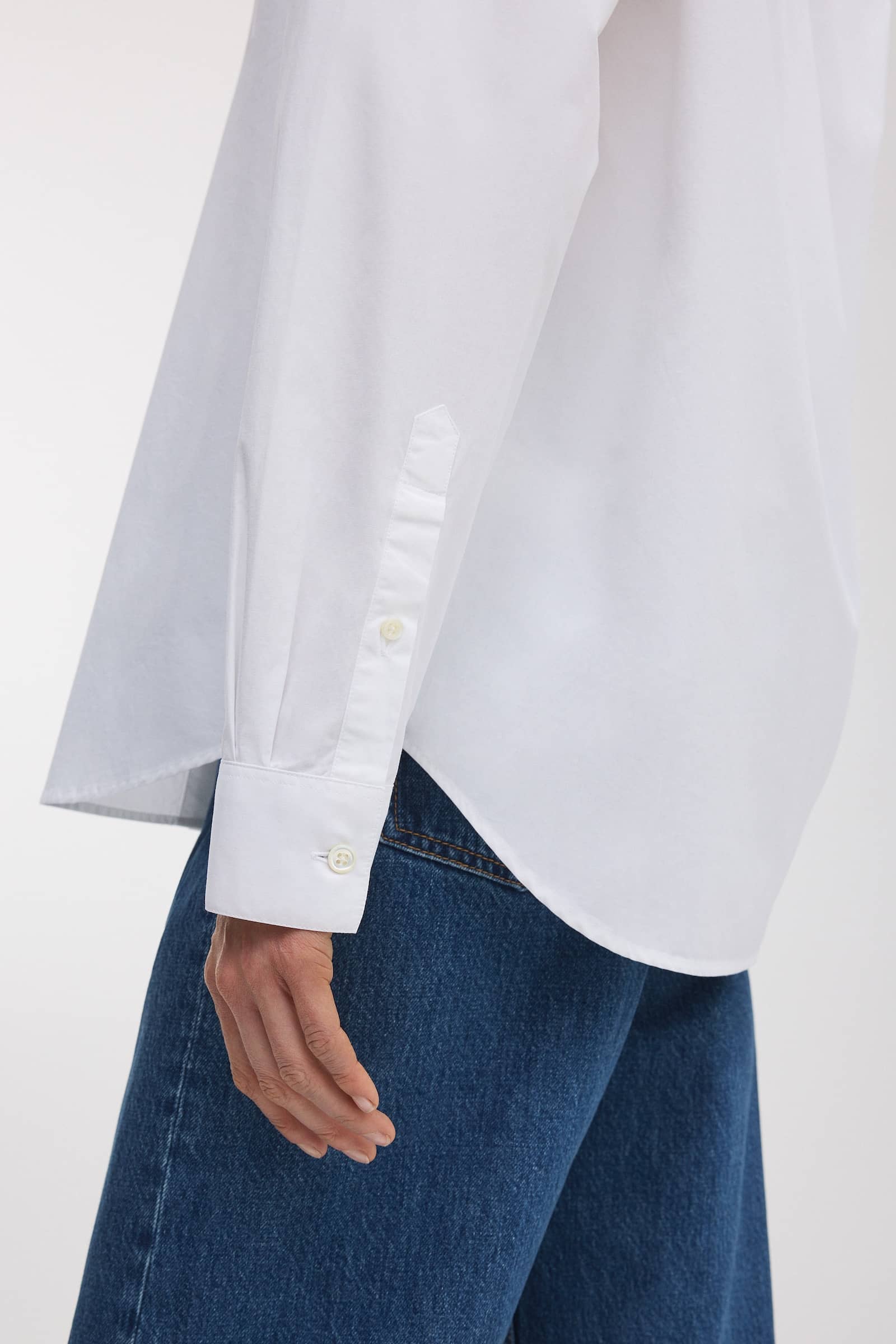 Image number 6 of The Poplin Shirt
