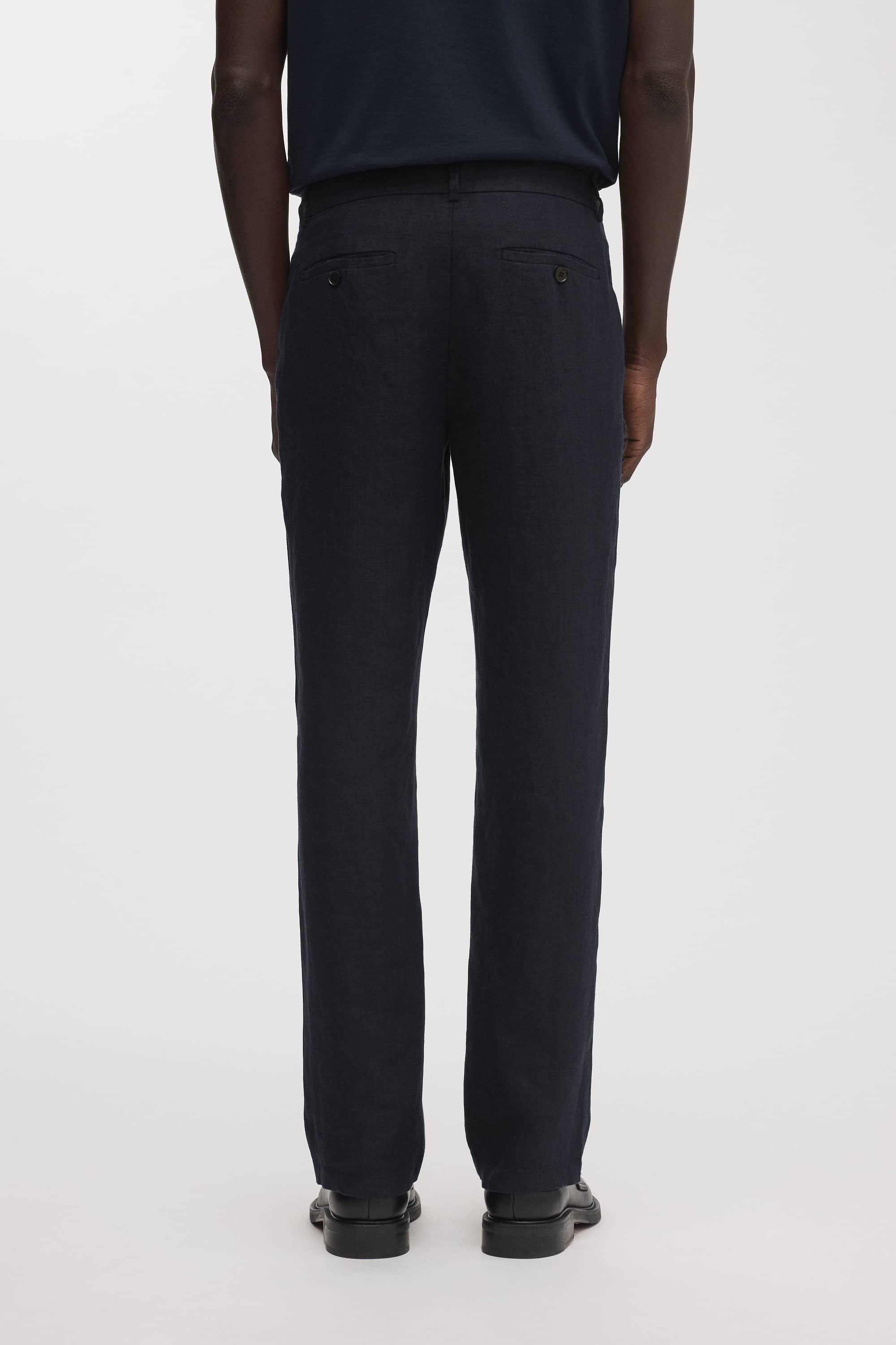 Image number 4 of The Linen Trousers v1.0 - Archive