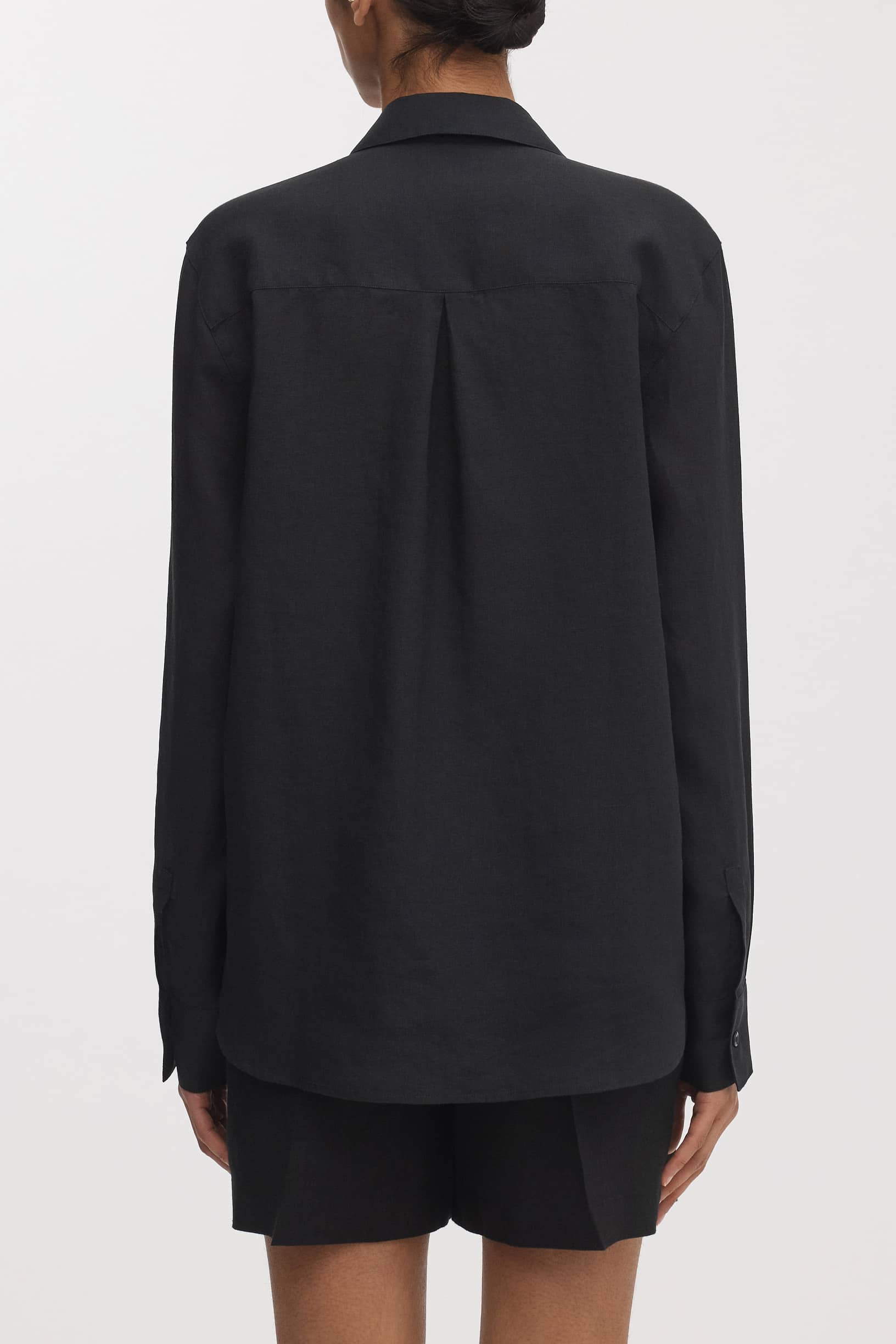 Image number 4 of The Linen Shirt v1.0 - Archive
