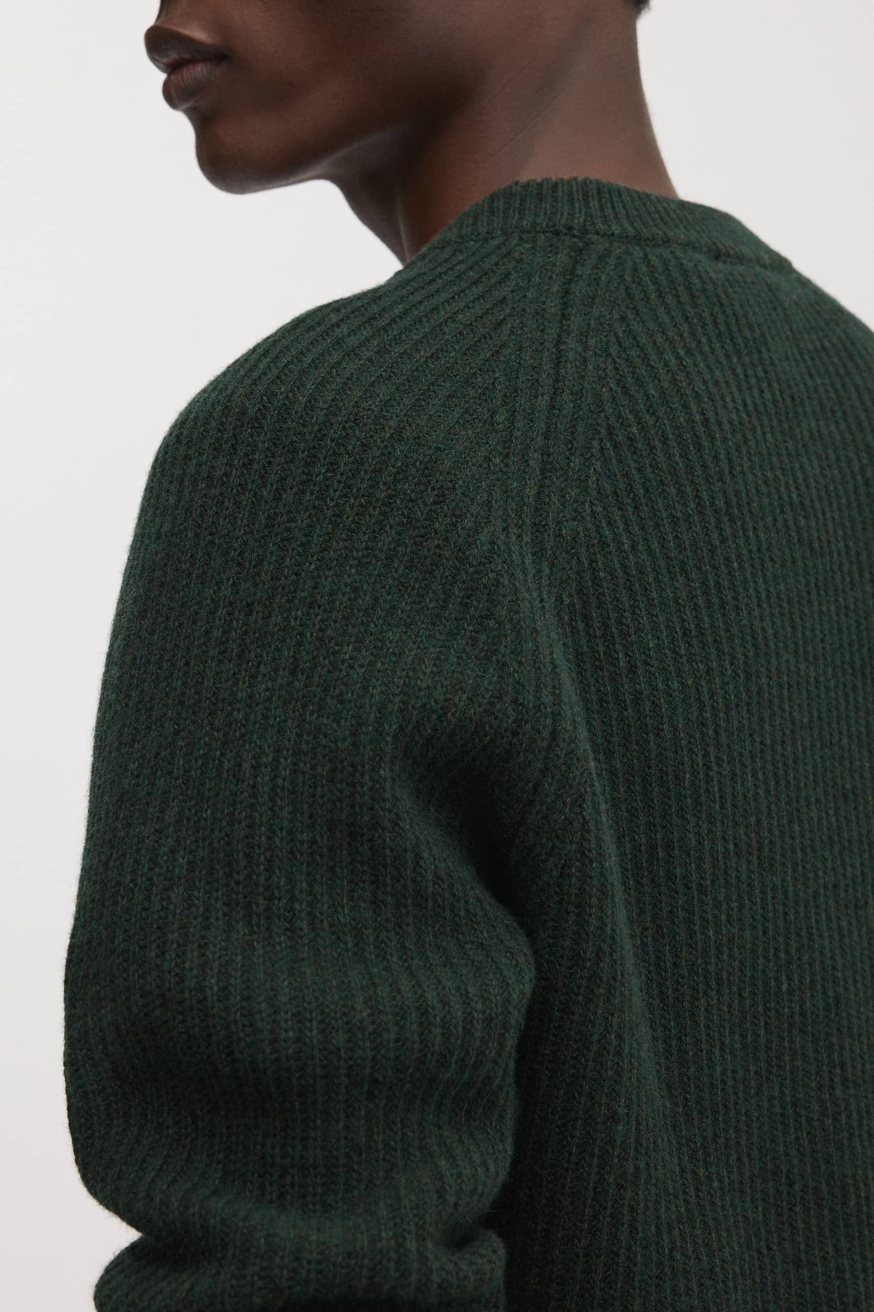 Image number 5 of The Heavy Wool Sweater v1.0 - Archive