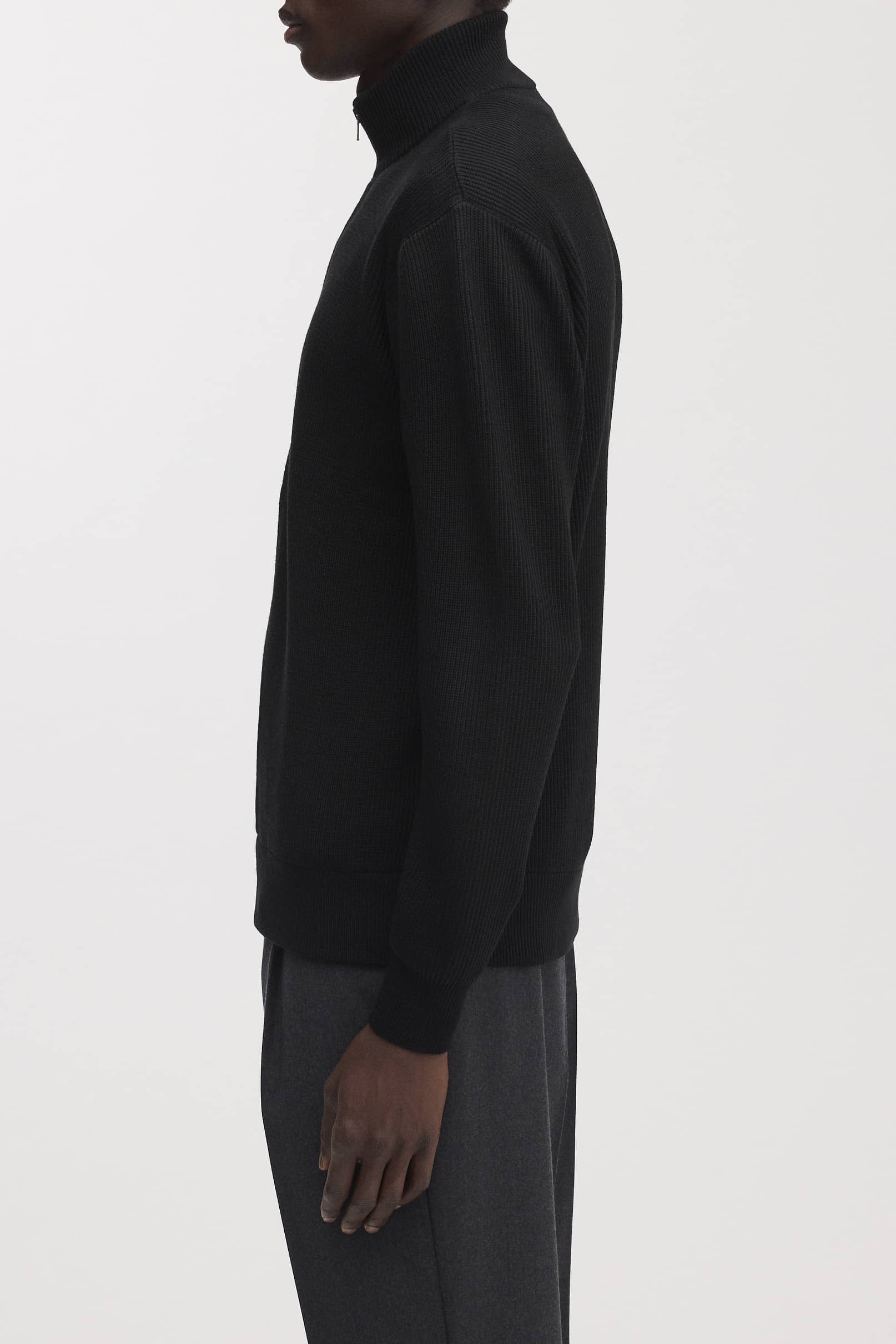 Image number 3 of The Merino Zip Cardigan v1.3 - Archive