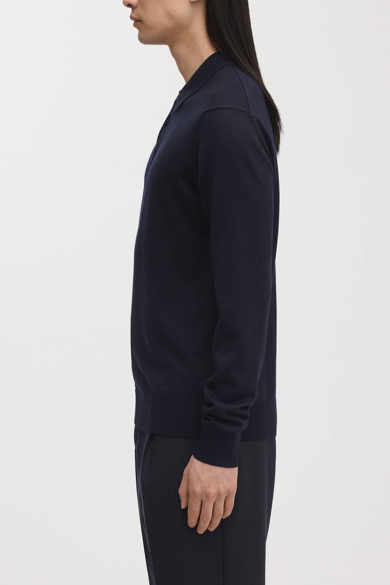 Image number 4 of The Merino Wool Polo v1.4 - Archive