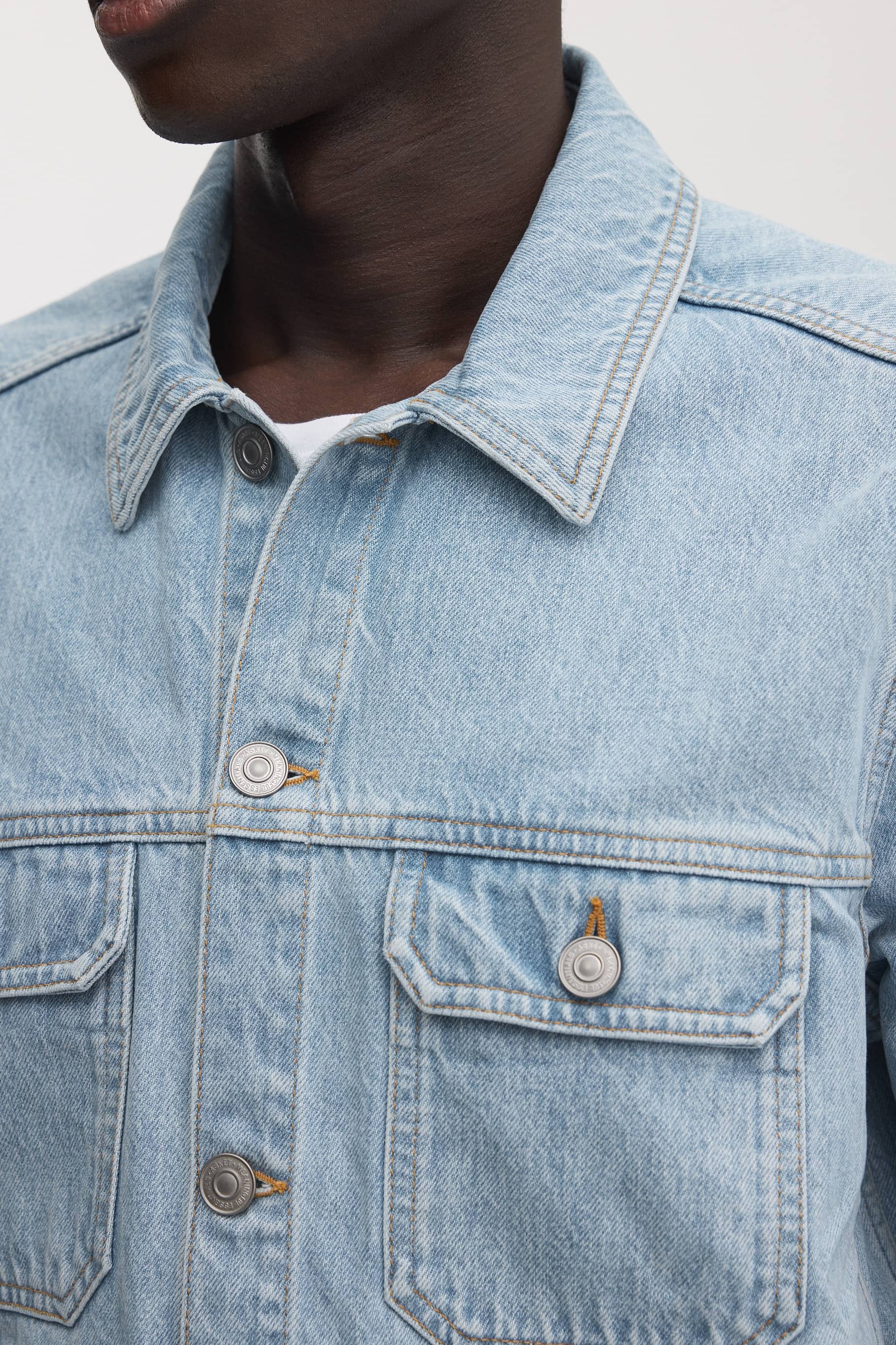 Image number 5 of The Washed Denim Jacket v1.0 - Archive