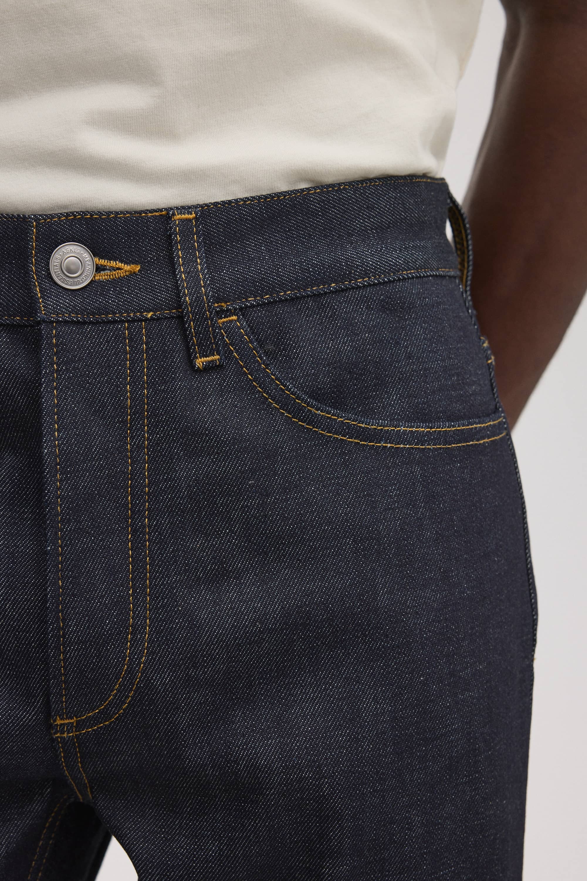 Image number 5 of The Slim Jeans v2.0 - Archive