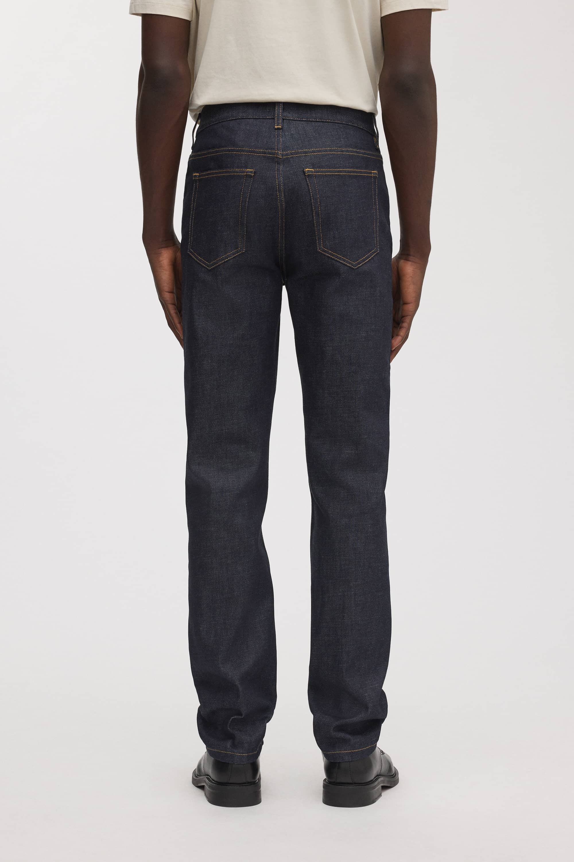 Image number 3 of The Regular Jeans v1.0 - Archive