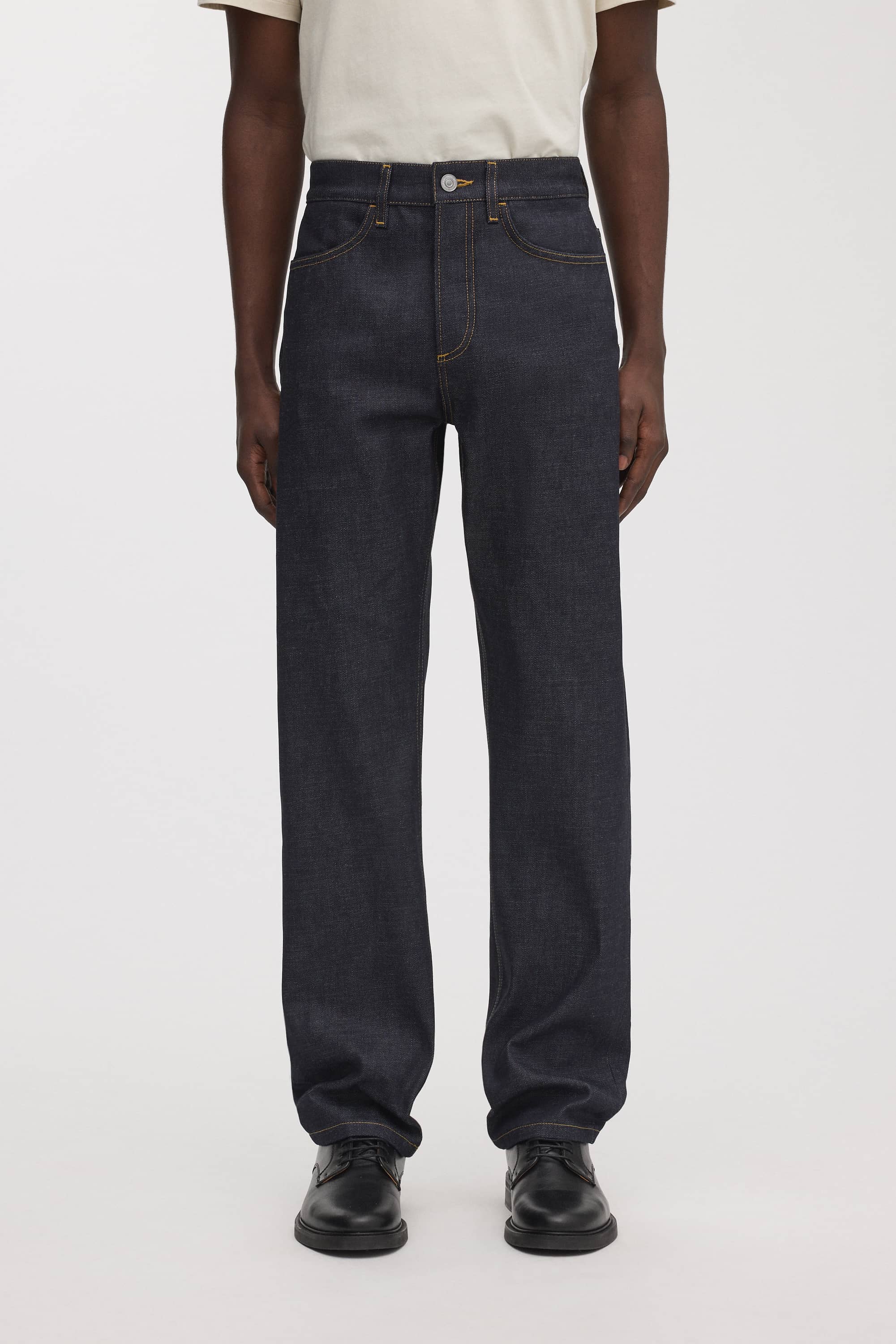 Image number 2 of The Loose Jeans v2.0 - Archive