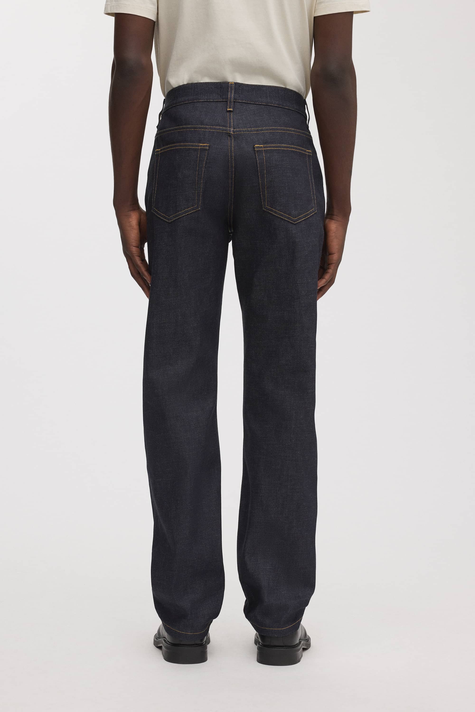 Image number 3 of The Loose Jeans v2.0 - Archive