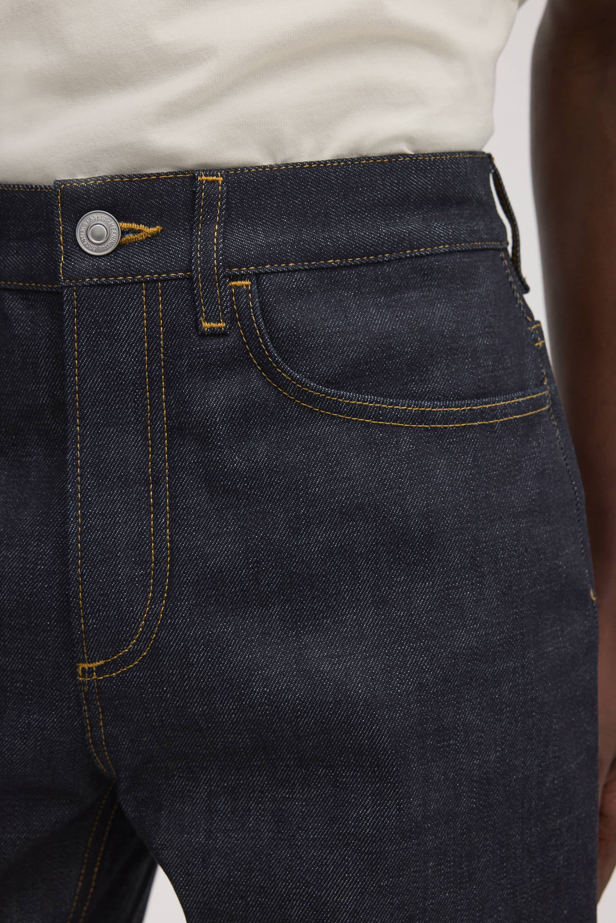 Image number 5 of The Loose Jeans v2.0 - Archive