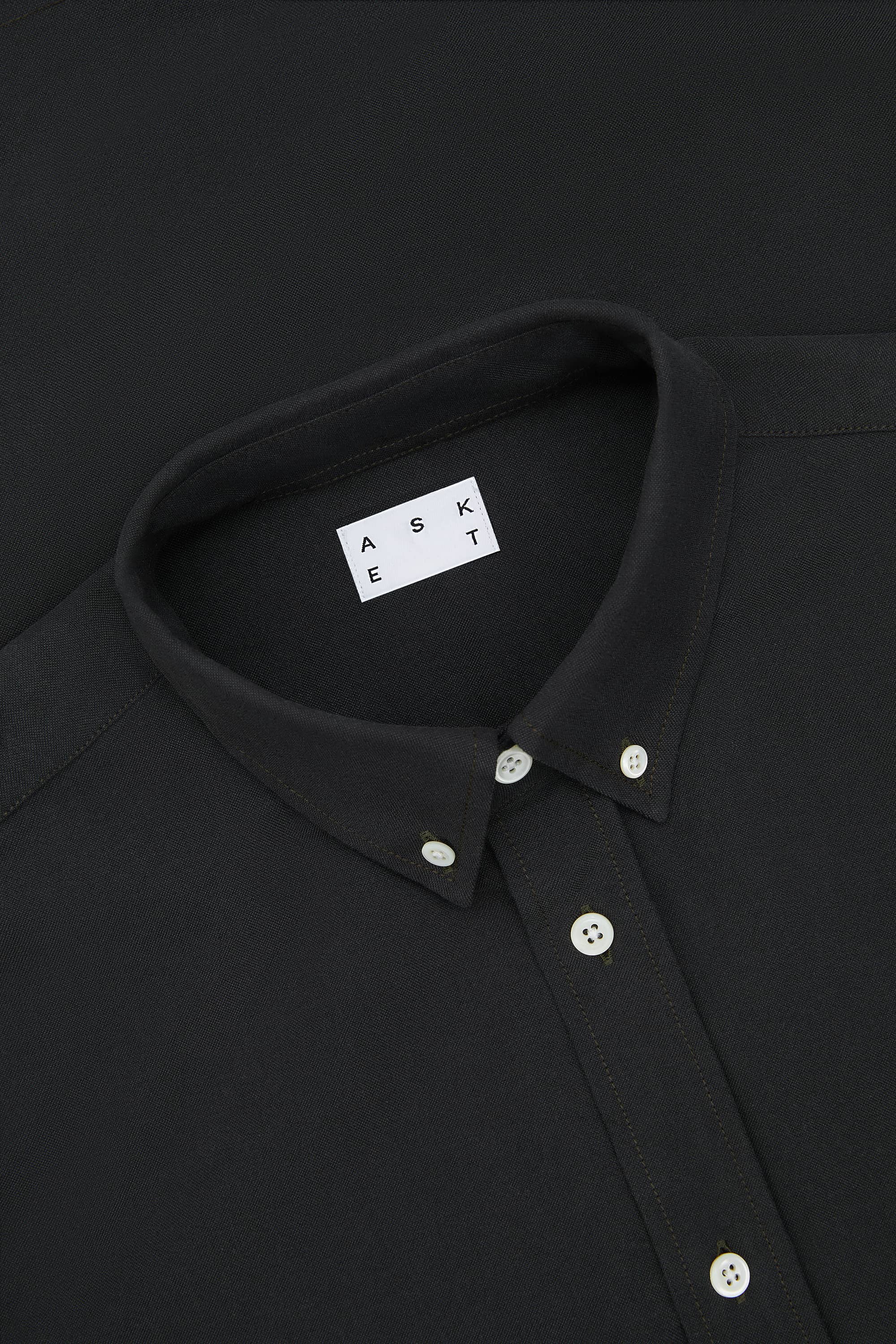 Image number 4 of The Oxford Shirt