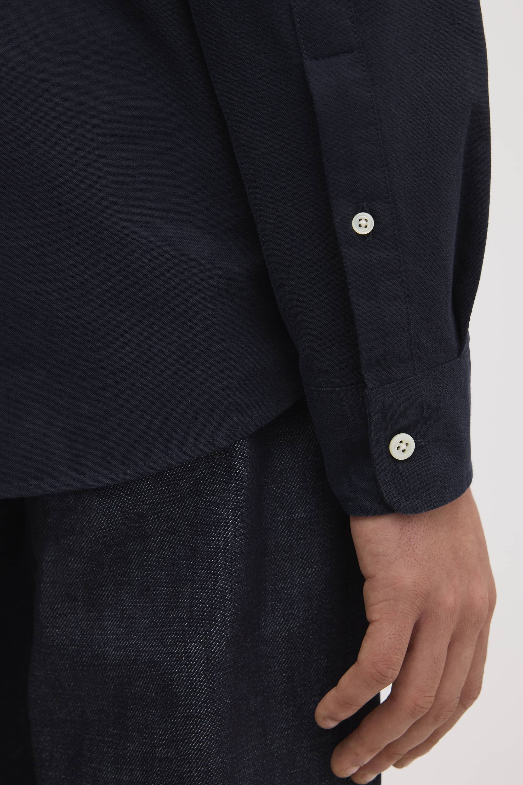 Image number 4 of The Oxford Shirt