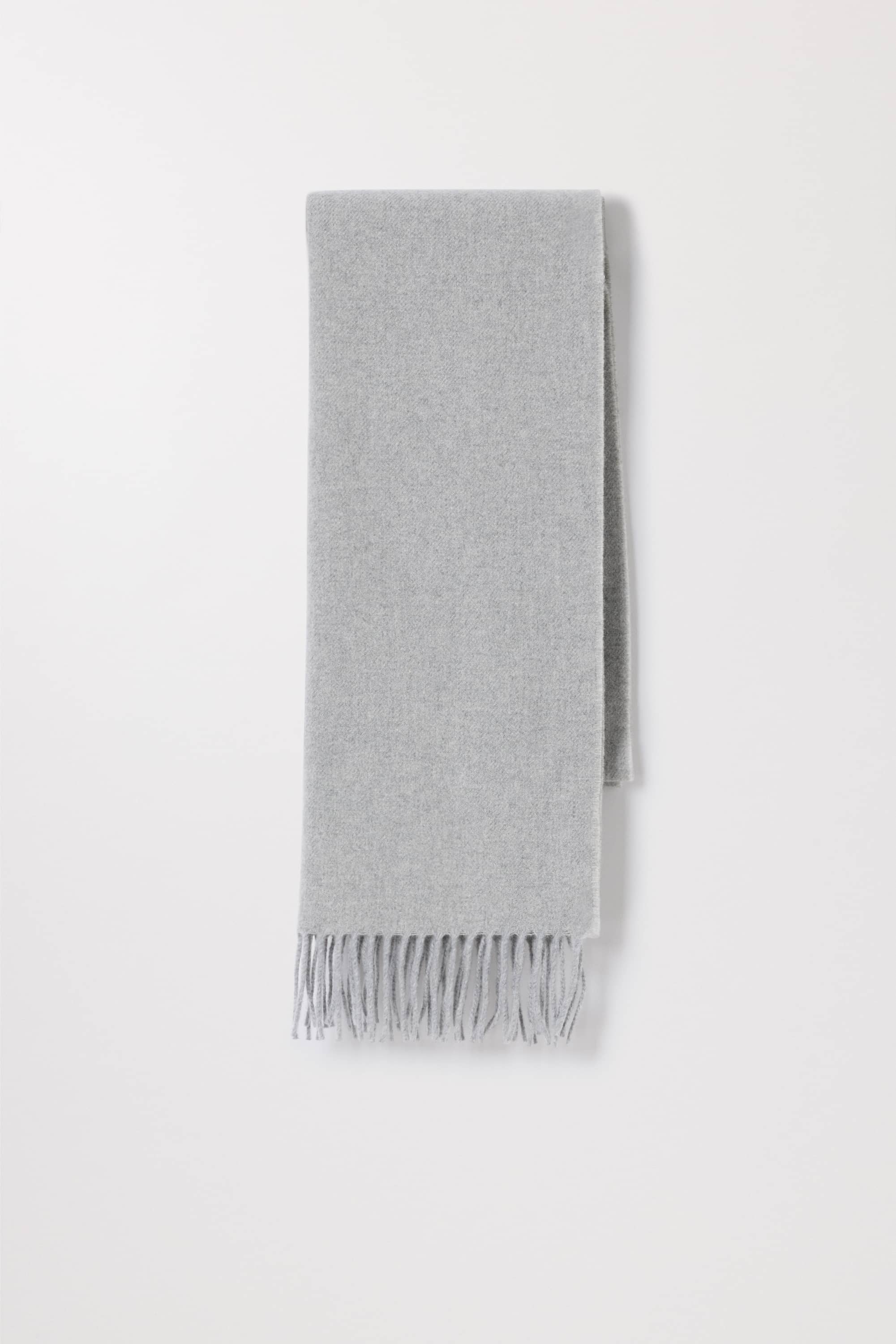 Image number 5 of The Cashmere Wool Scarf